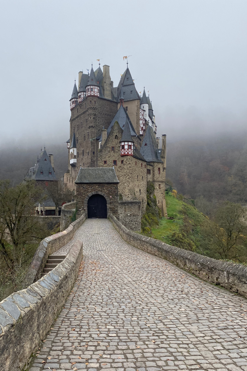 Everything You Need To Know To Visit Eltz Castle, Germany - WanderInspire